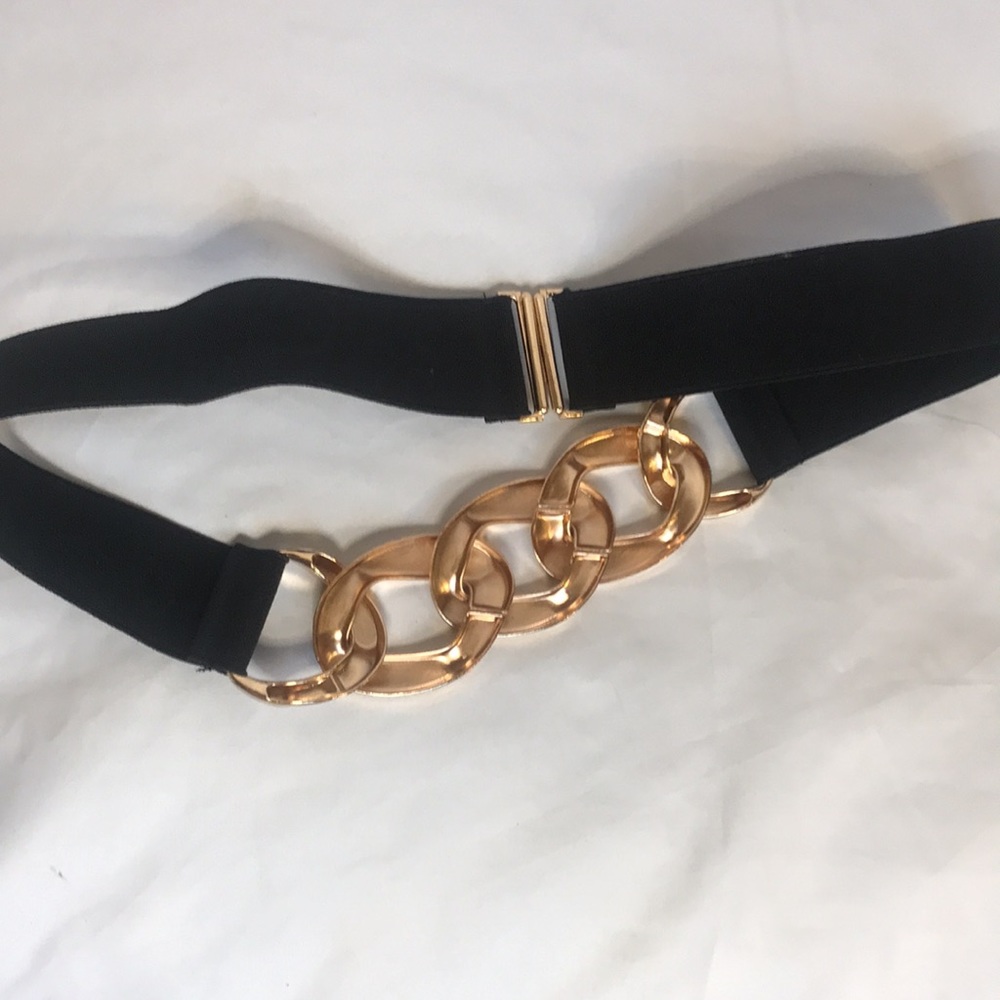 Gold link Belt - Picture 3 of 6